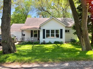 2511 Melrose Ave, Waukegan, IL 60085