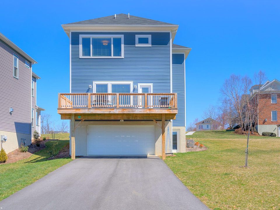 2nd image of 710 Village Way N