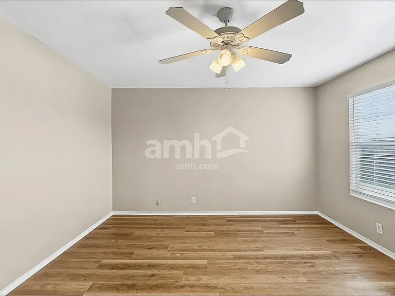 723 Rodeo Rnch — Photo 13