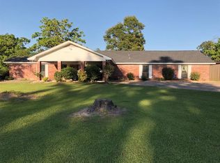 336 Arizona Ln, Huntsville, TX 77320