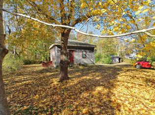 37 Railroad Ave, Yarmouth Port, MA 02675