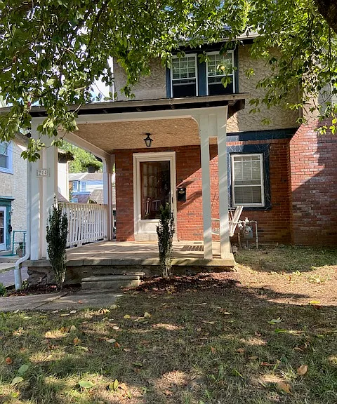 214 Upland Rd — Photo 2