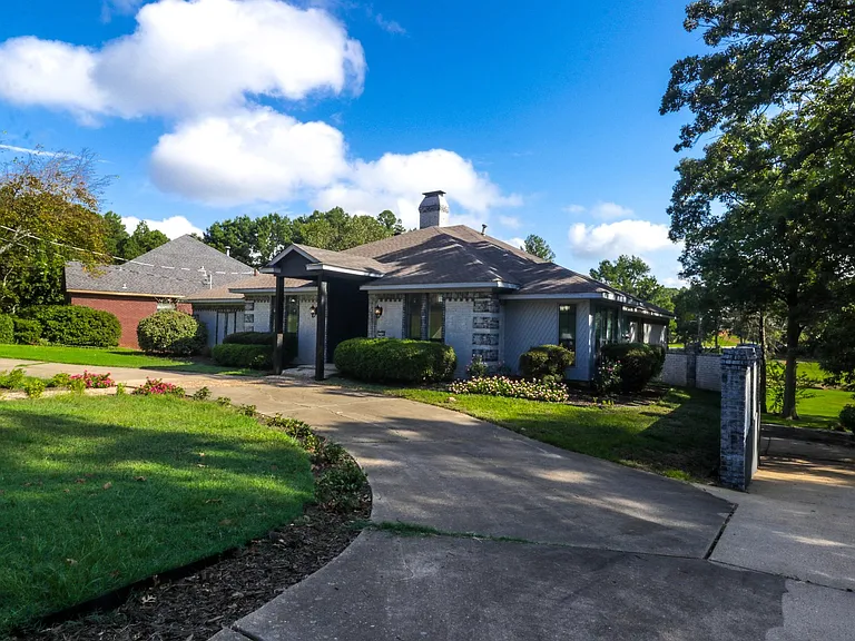 3726 Ben Hogan Dr — Photo 31