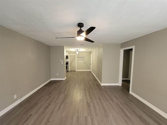 5th image of 3911 Alice St #A