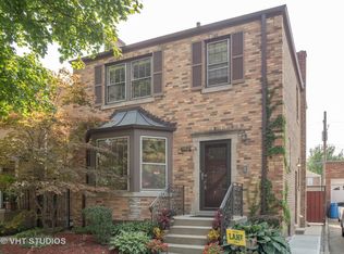 5910 N Bernard St, Chicago, IL 60659