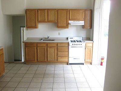 3rd image of 1529 N 15th St #2