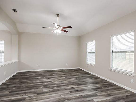 3rd image of 21447 Sullivan Forest Dr