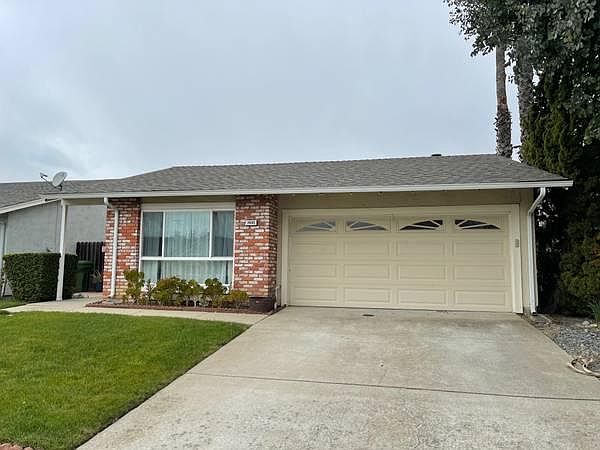 1st image of 3685 Turner Ct