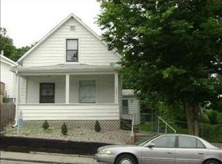 3067 S 16th St, Omaha, NE 68108