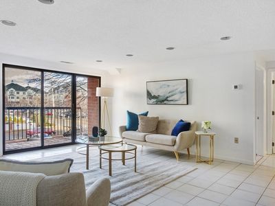 30 Revere Beach Pkwy APT 204, Medford, MA, 02155