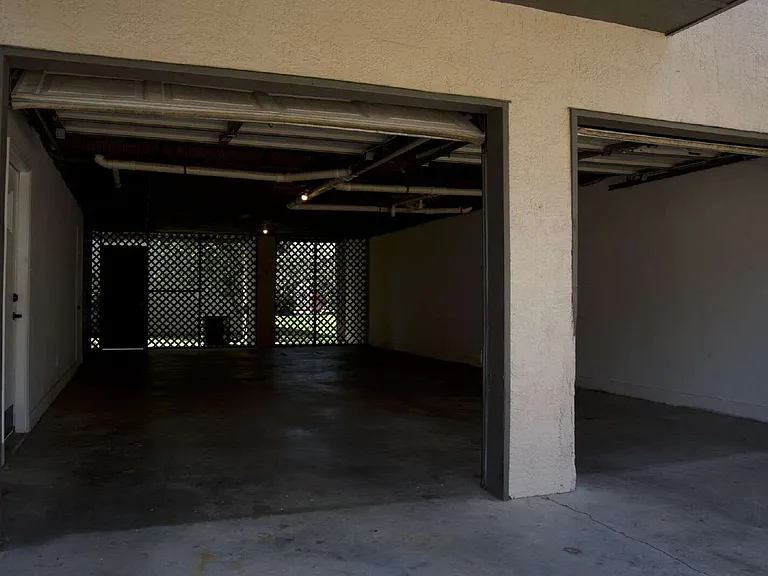 1339 Airport Dr #H9 — Photo 10