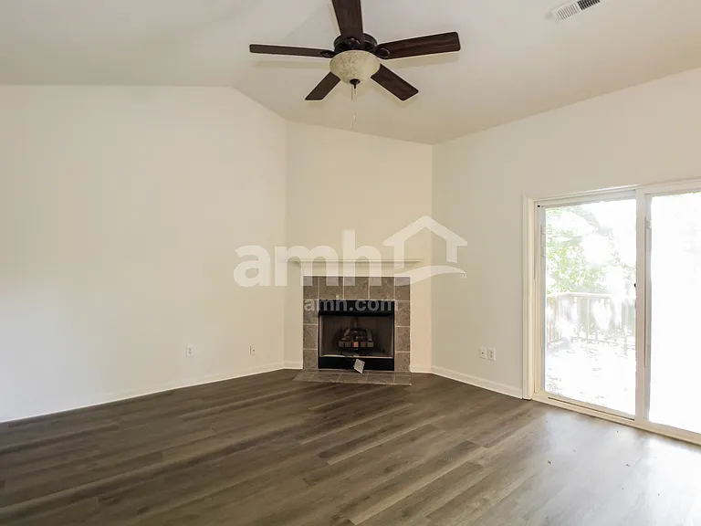 117 Delham Ct — Photo 7