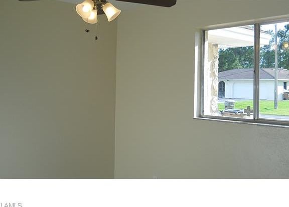 5th image of 210 Jefferson Ave