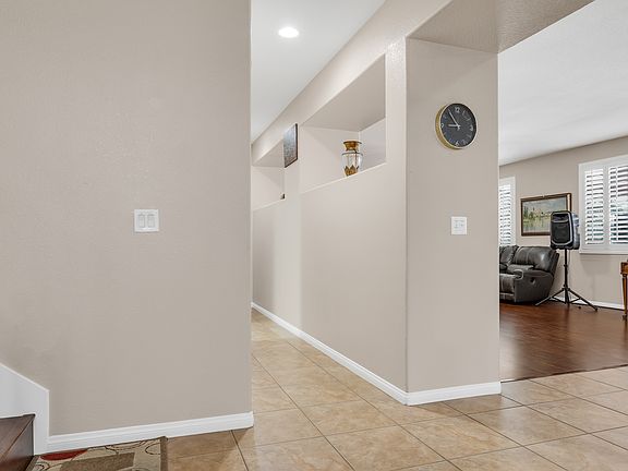 4th image of 3069 Regal Cove St