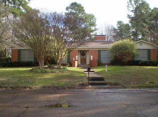 3 Downing Dr, Texarkana, AR 71854