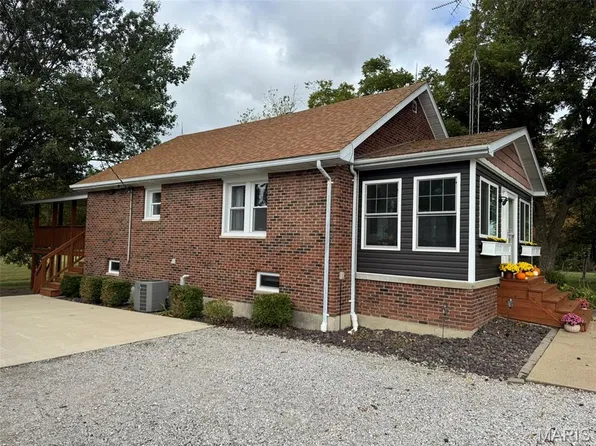 20023 Boulder Rd, Boulder, IL 62231