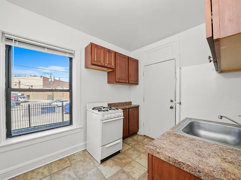 2647 Spaulding LLC — Photo 21