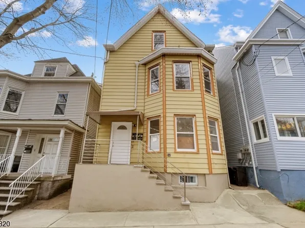 113 W 2Nd St, Clifton City, NJ 07011