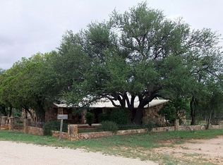 500 Ross Rd, Blackwell, TX 79506