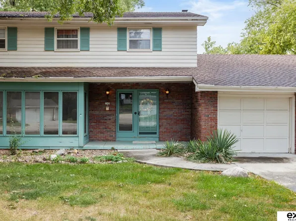 11424 Farnam Cir, Omaha, NE 68154