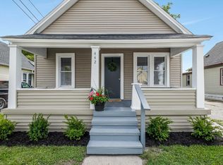 442 11th St, Port Huron, MI 48060