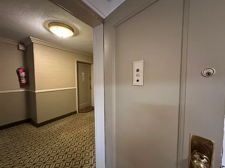 8600 Boulevard E #4G — Photo 2