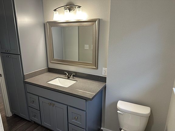 5th image of 5303 W Groves Cir
