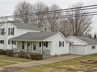 20 Market St, Corry, PA 16407
