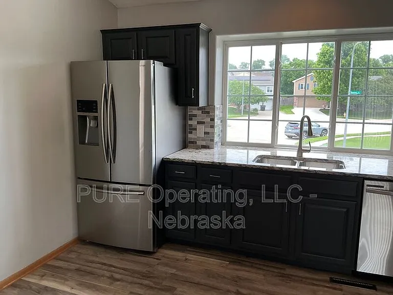 11657 Bauman Ave — Photo 3
