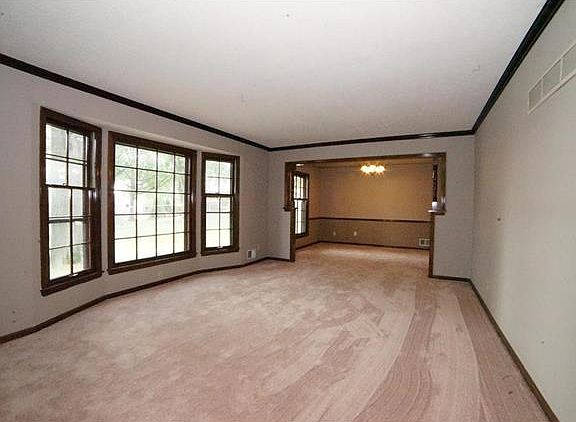 2nd image of 6108 Larson Ave
