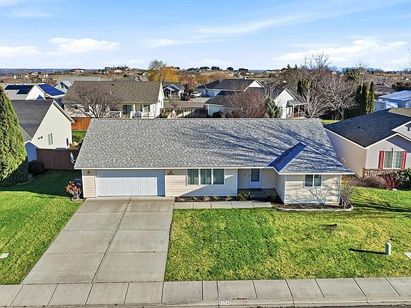 2nd image of 2004 Scottland Ct