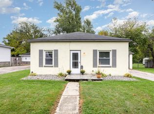 2002 Woodside Ave, Essexville, MI