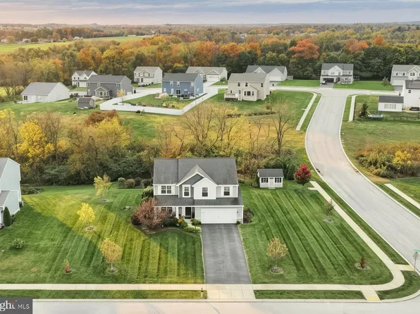 248 Jessica Dr, East Berlin, PA 17316