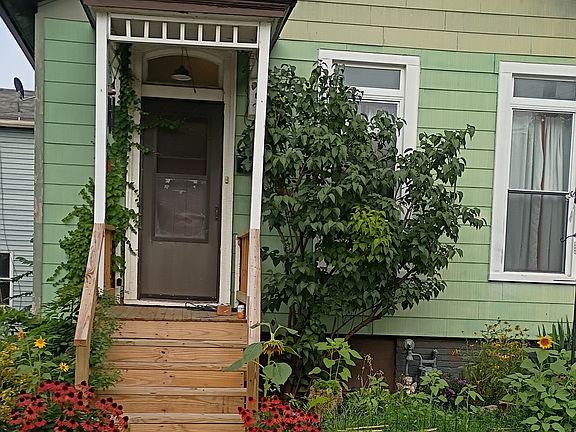 5th image of 1110 S 4th St