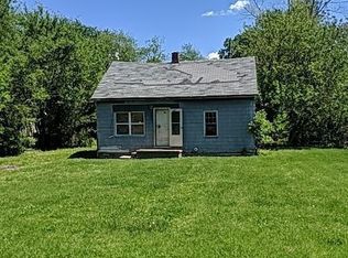222 Lindenwood Dr, East Alton, IL