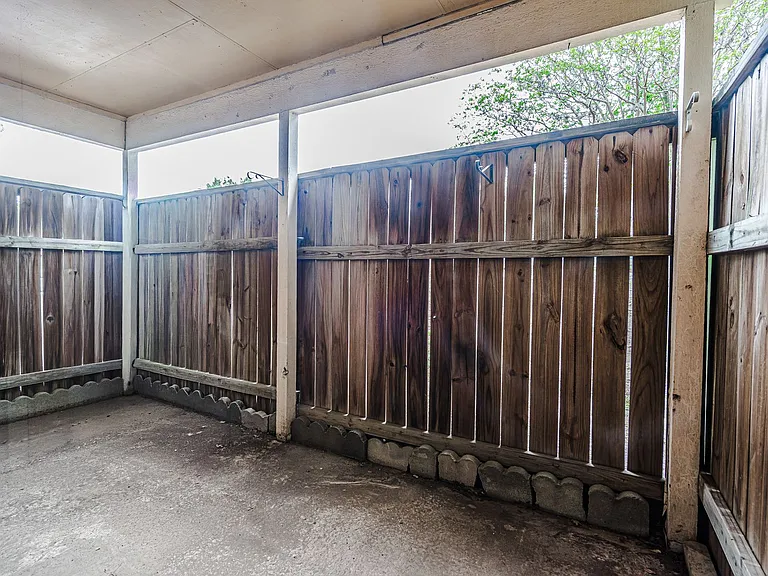 7825 Beauregard Cir — Photo 20