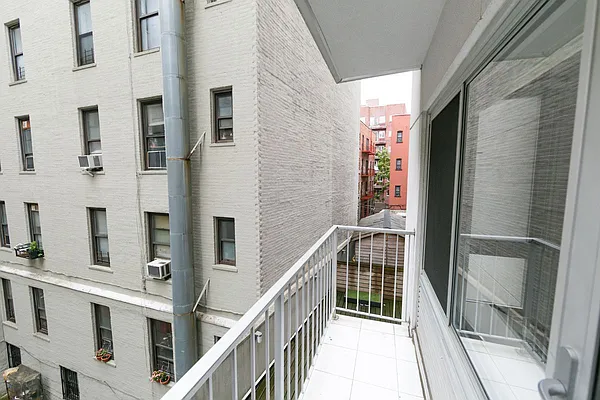 Rented by Douglas Elliman | media 3