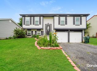 2137 Summer Breeze Dr, Columbus, OH 43223