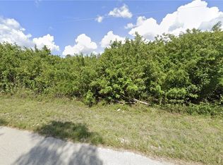 423 Parnell Ave, Lehigh Acres, FL 33974