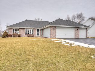 461 Verbena St, Roscoe, IL 61073