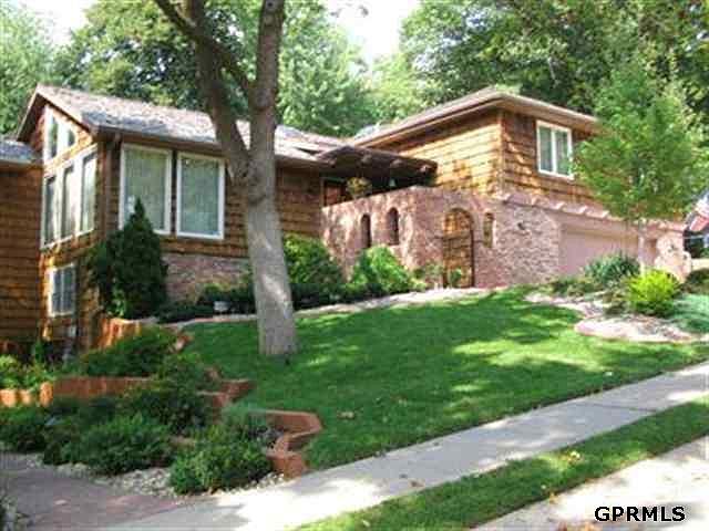 1st image of 808 Bayberry Dr