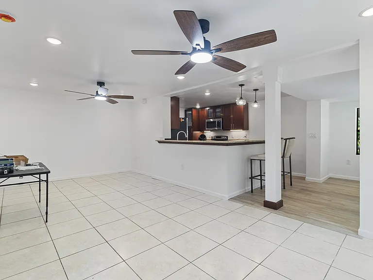 23094 Central Ave — Photo 6
