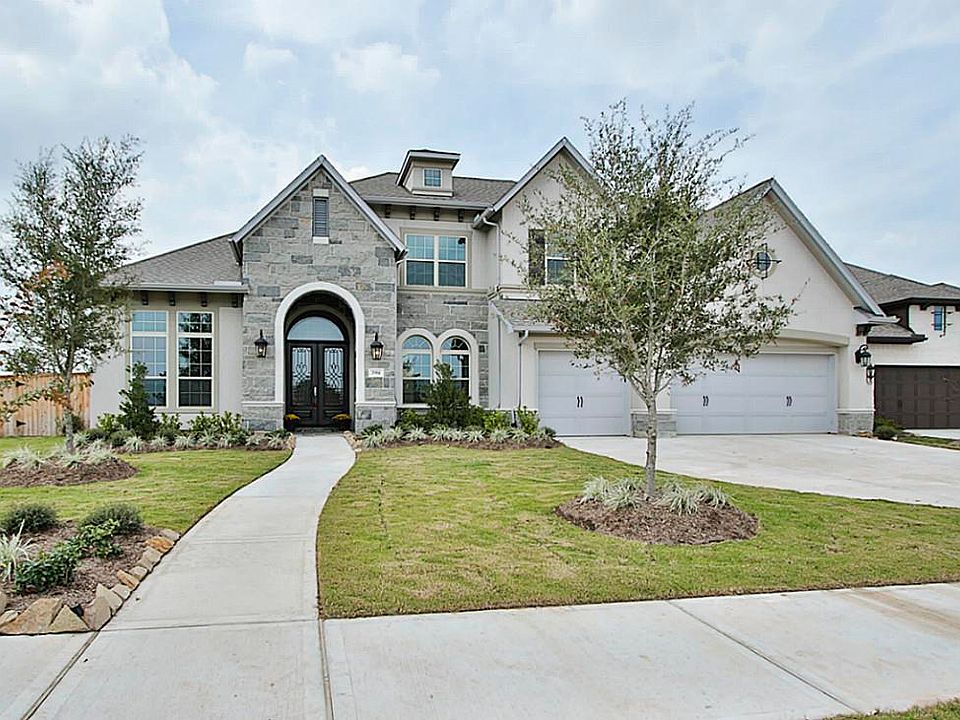 1st image of 2914 Cottage Wood Ct