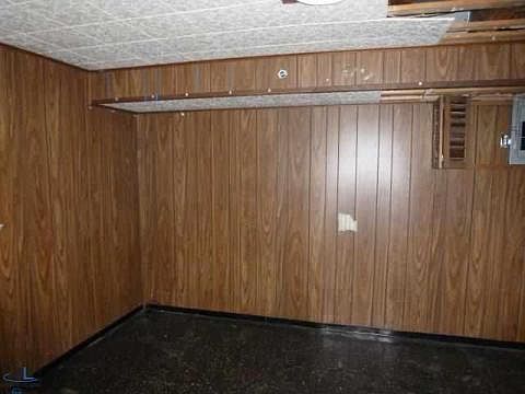 5th image of 19136 Wilfred St