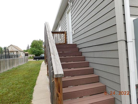 2nd image of 118 N Willow St #1