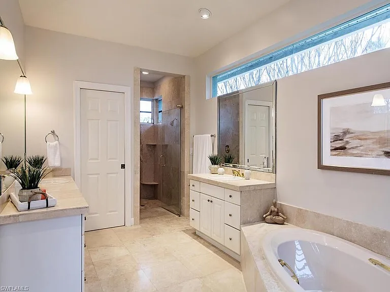 4459 Crayton Rd — Photo 16