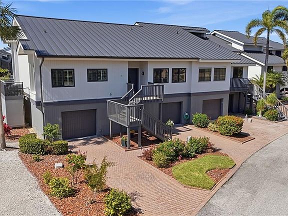 5th image of 17062 Marina Cove LN