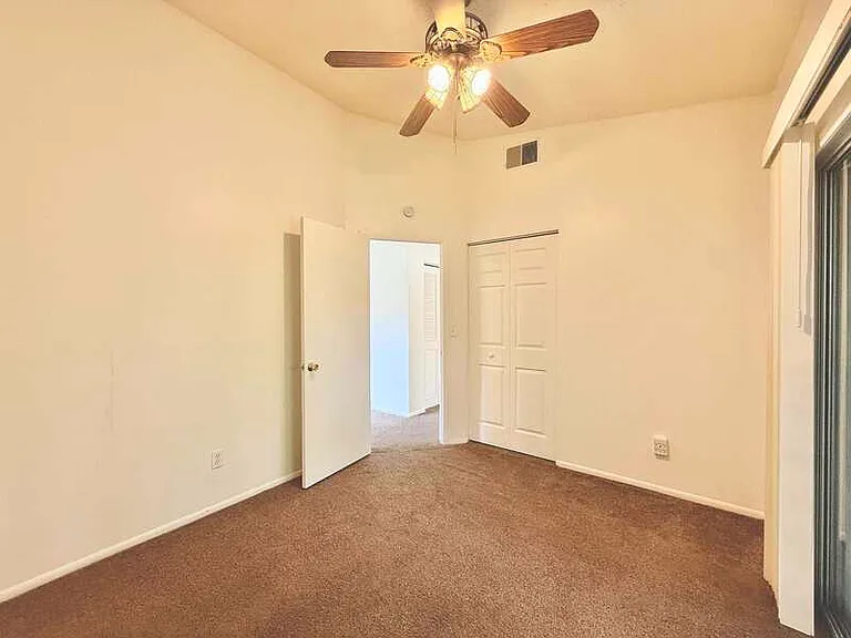 599 Capistrano Ct — Photo 24