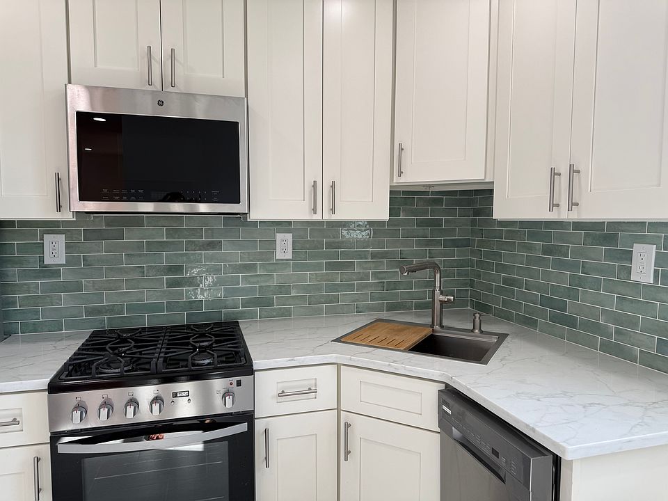 1st image of 518 Asbury Ave APT 2