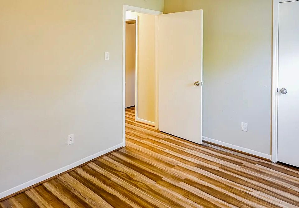 1st image of 22838 Capitol Landing Ln